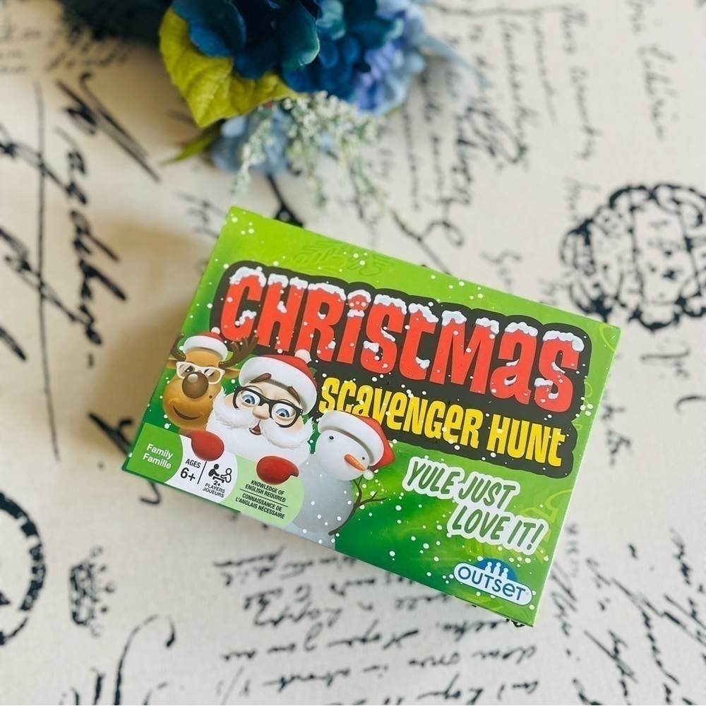 NWT Outset Media Christmas Scavenger Hunt Game - Yule Just Love It - Picture 3 of 4